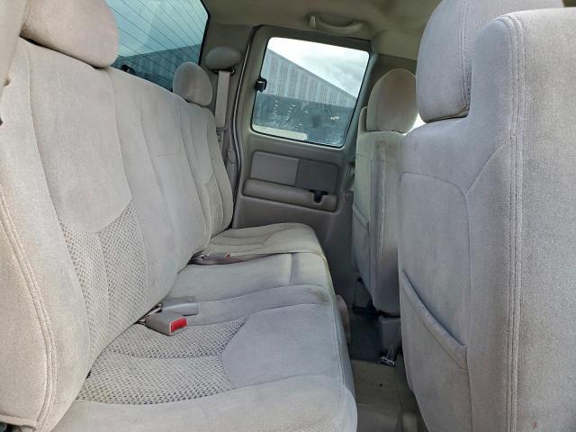 Chevrolet Silverado K1500 Image 11