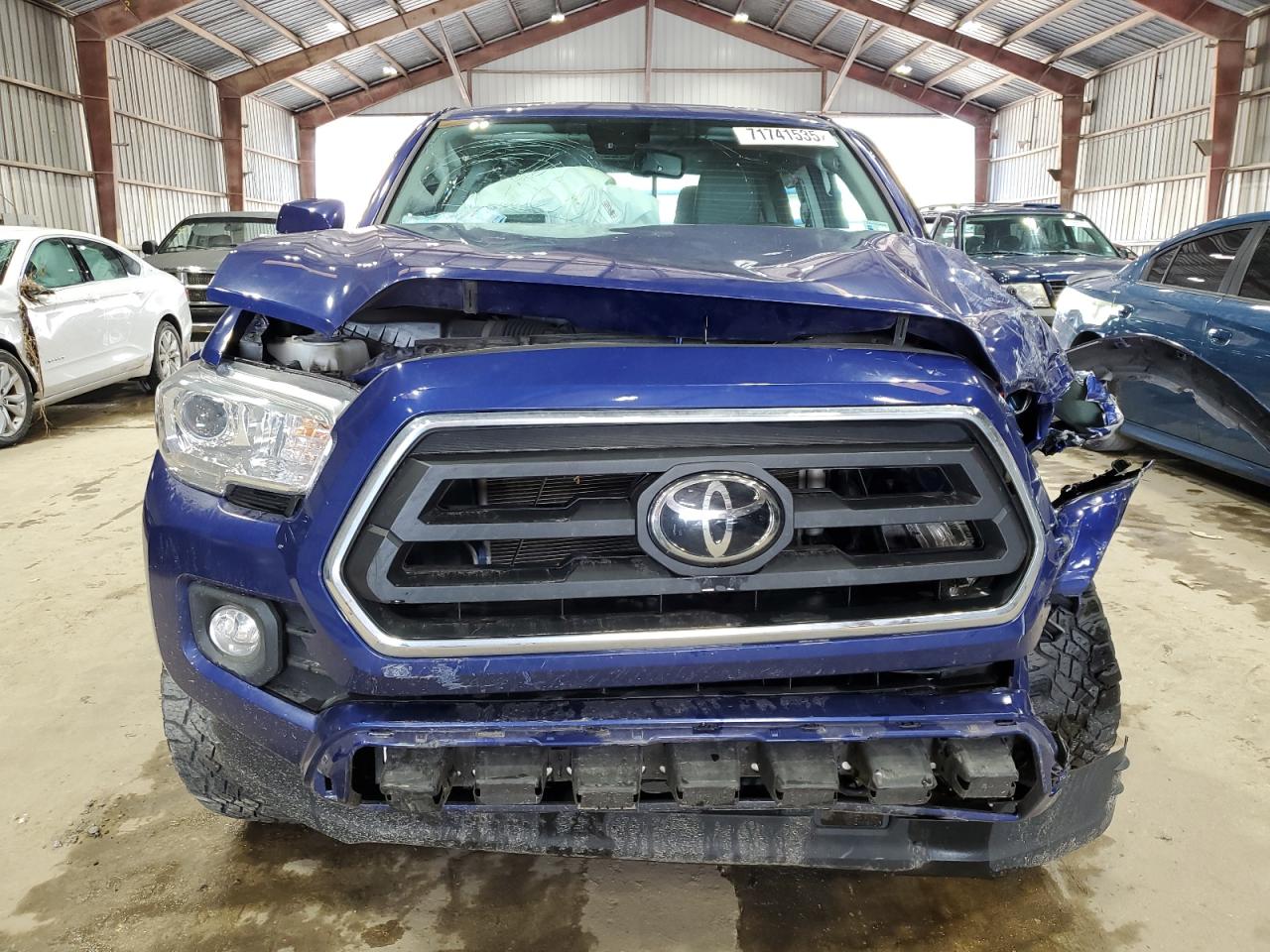 Toyota Tacoma Double Cab Image 5