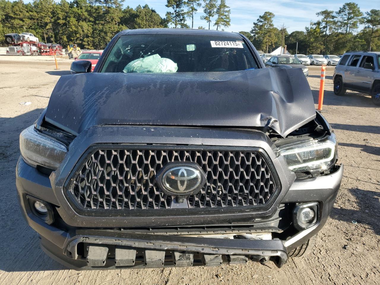 Toyota Tacoma Double Cab Image 9