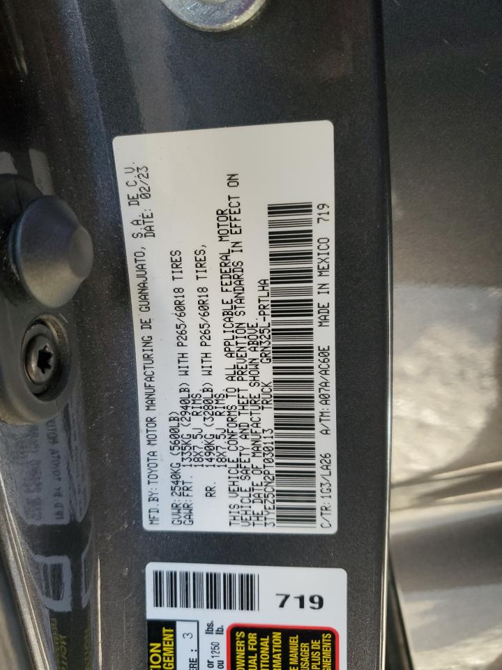 Toyota Tacoma Double Cab Image 13