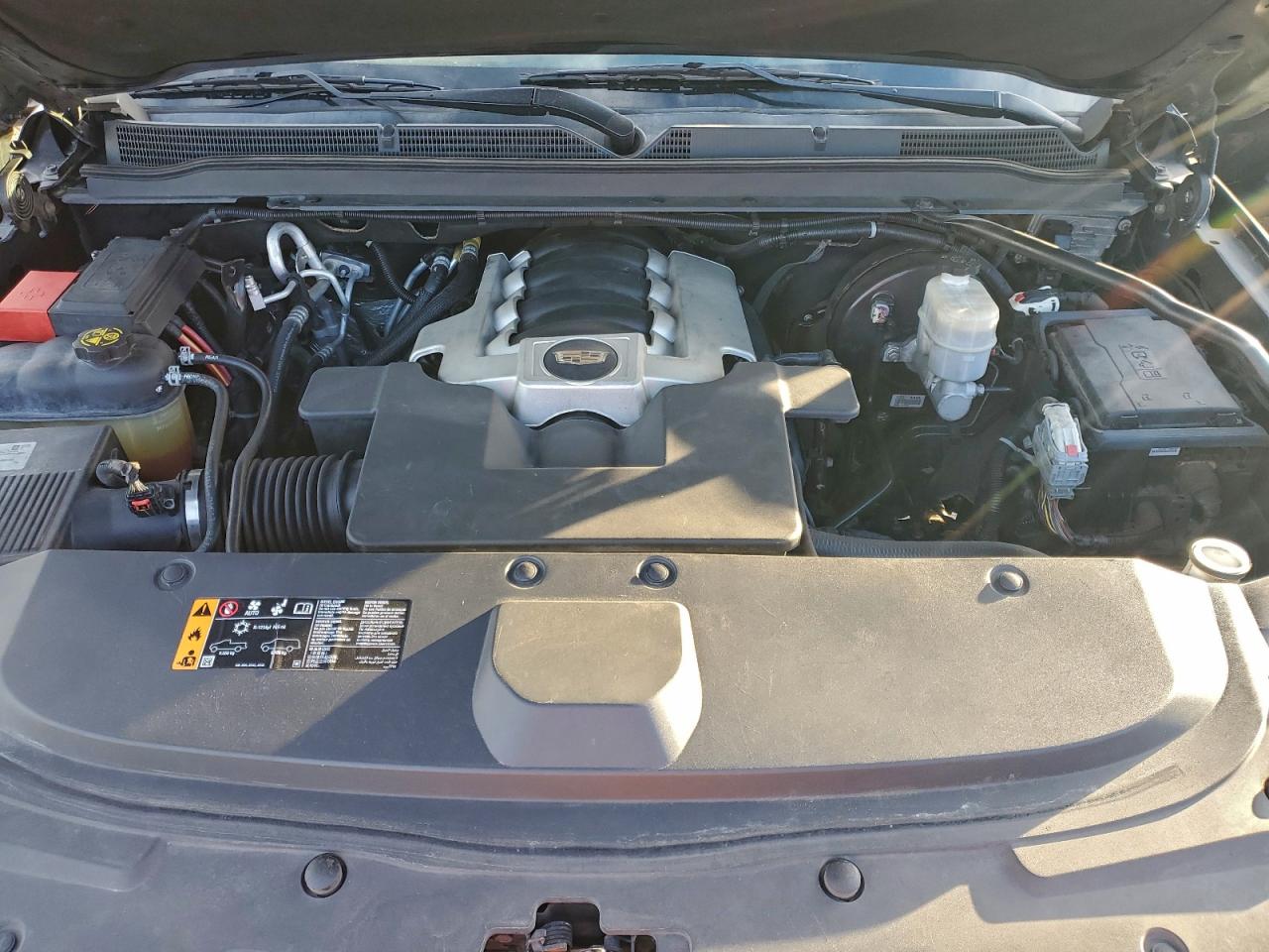 Cadillac Escalade Luxury Image 6