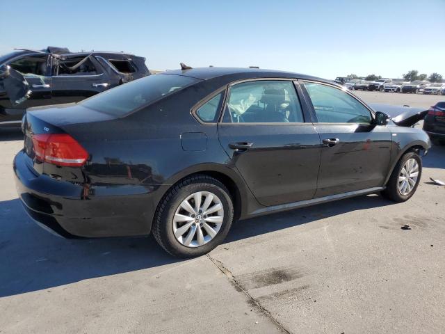 Volkswagen Passat S Image 2