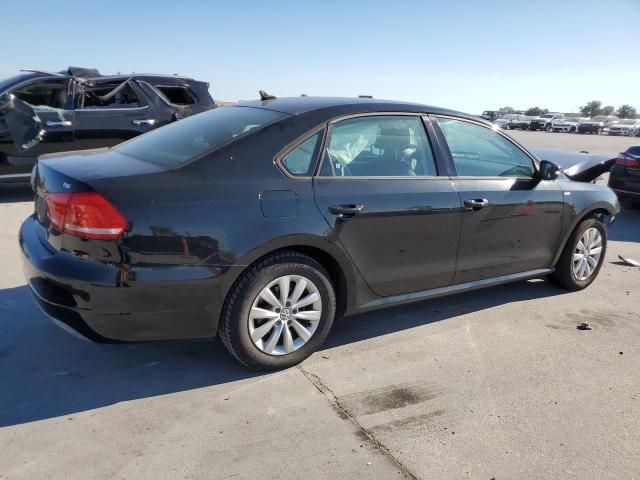 Volkswagen Passat S Image 2