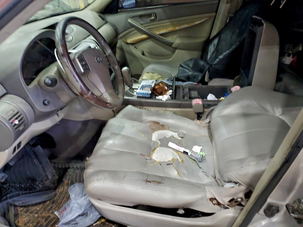 INFINITI G35 Image 2