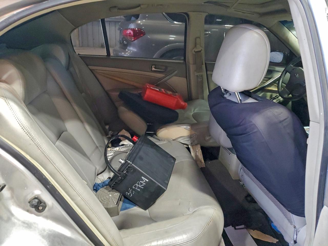 INFINITI G35 Image 8