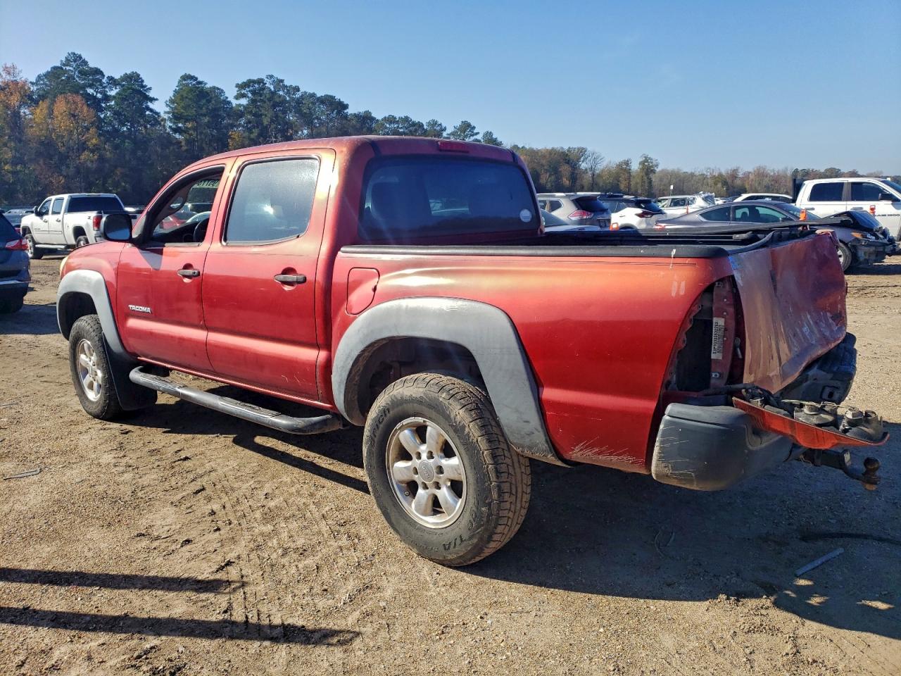 Toyota Tacoma Double Cab Image 10