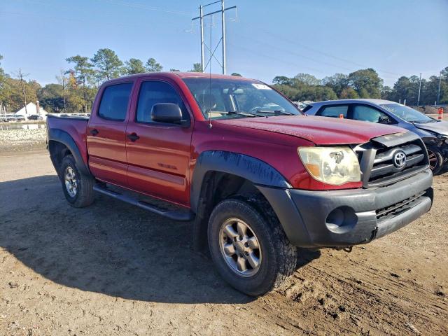 Toyota Tacoma Double Cab Image 3