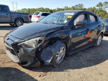  Salvage Toyota Yaris