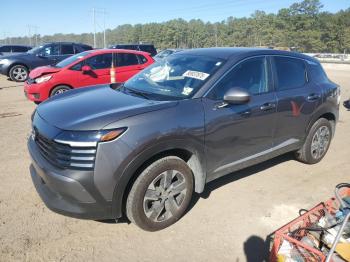  Salvage Nissan Kicks