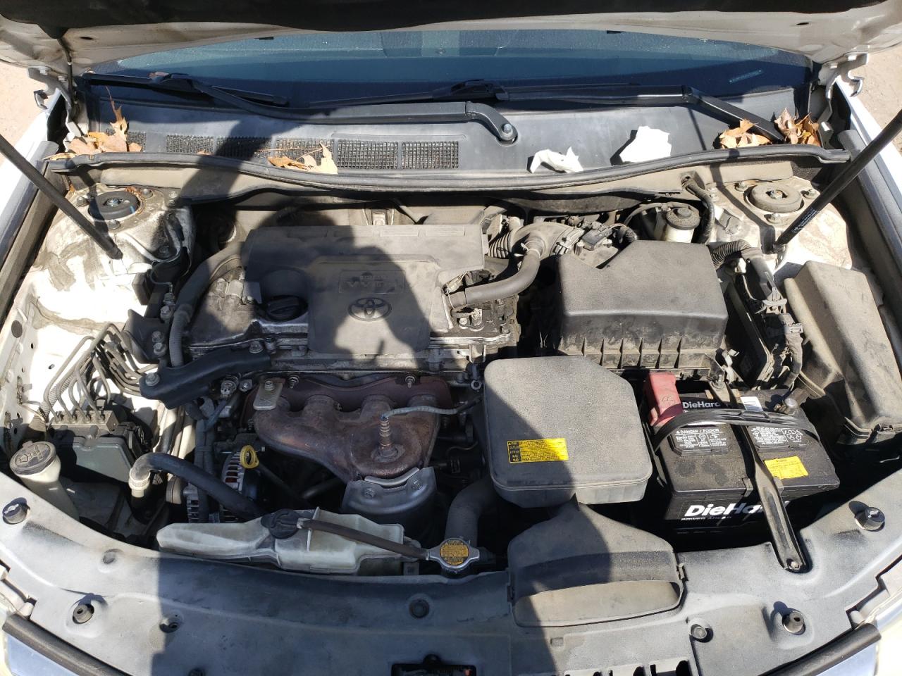 Toyota Camry L Image 6