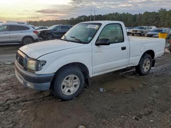  Salvage Toyota Tacoma