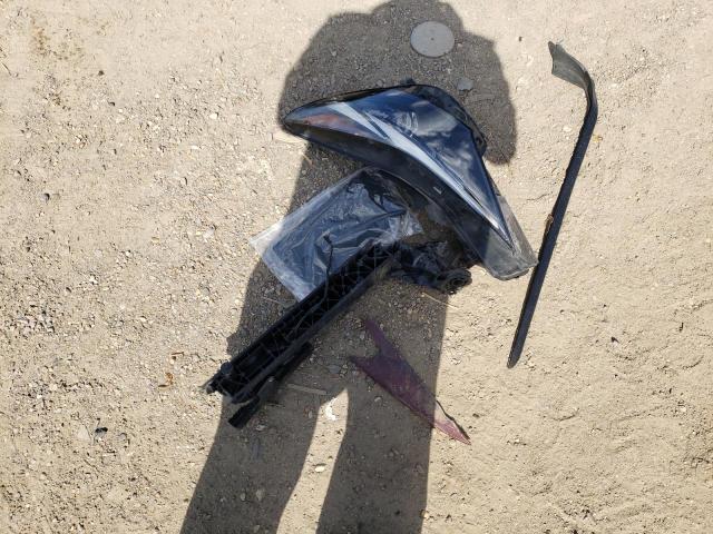 Hyundai ELANTRA Limited Image 6