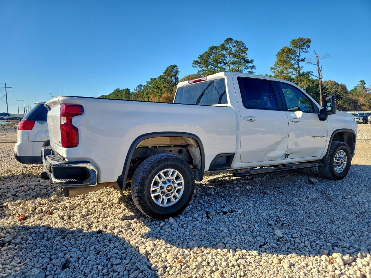 Chevrolet Silverado C2500 Heavy Duty Lt Image 10