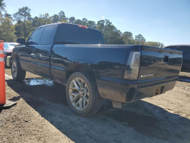 Chevrolet Silverado C1500 Image 3