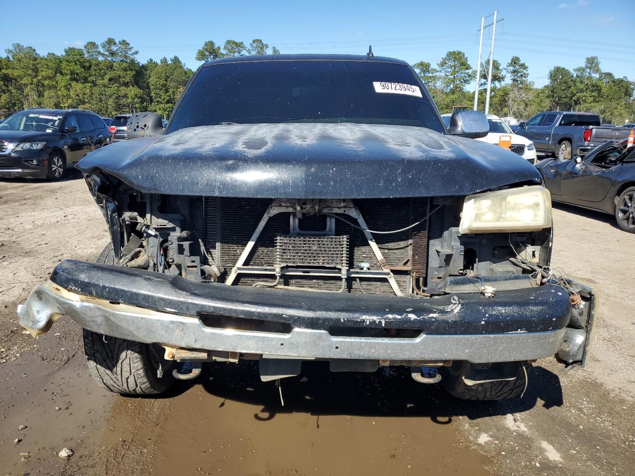 Chevrolet Silverado C1500 Image 4