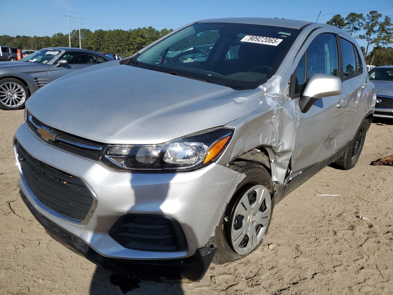 Chevrolet Trax Ls Image 1