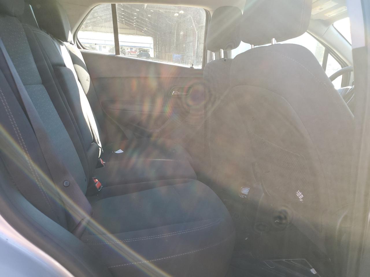 Chevrolet Trax Ls Image 9