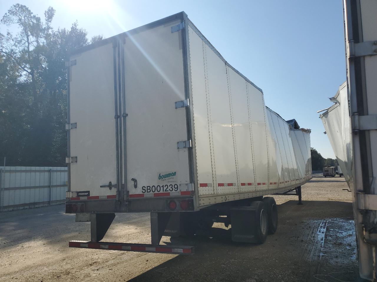 Fruehauf Trailer Image 4