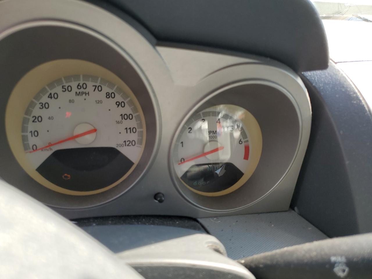 Dodge Avenger Se Image 5