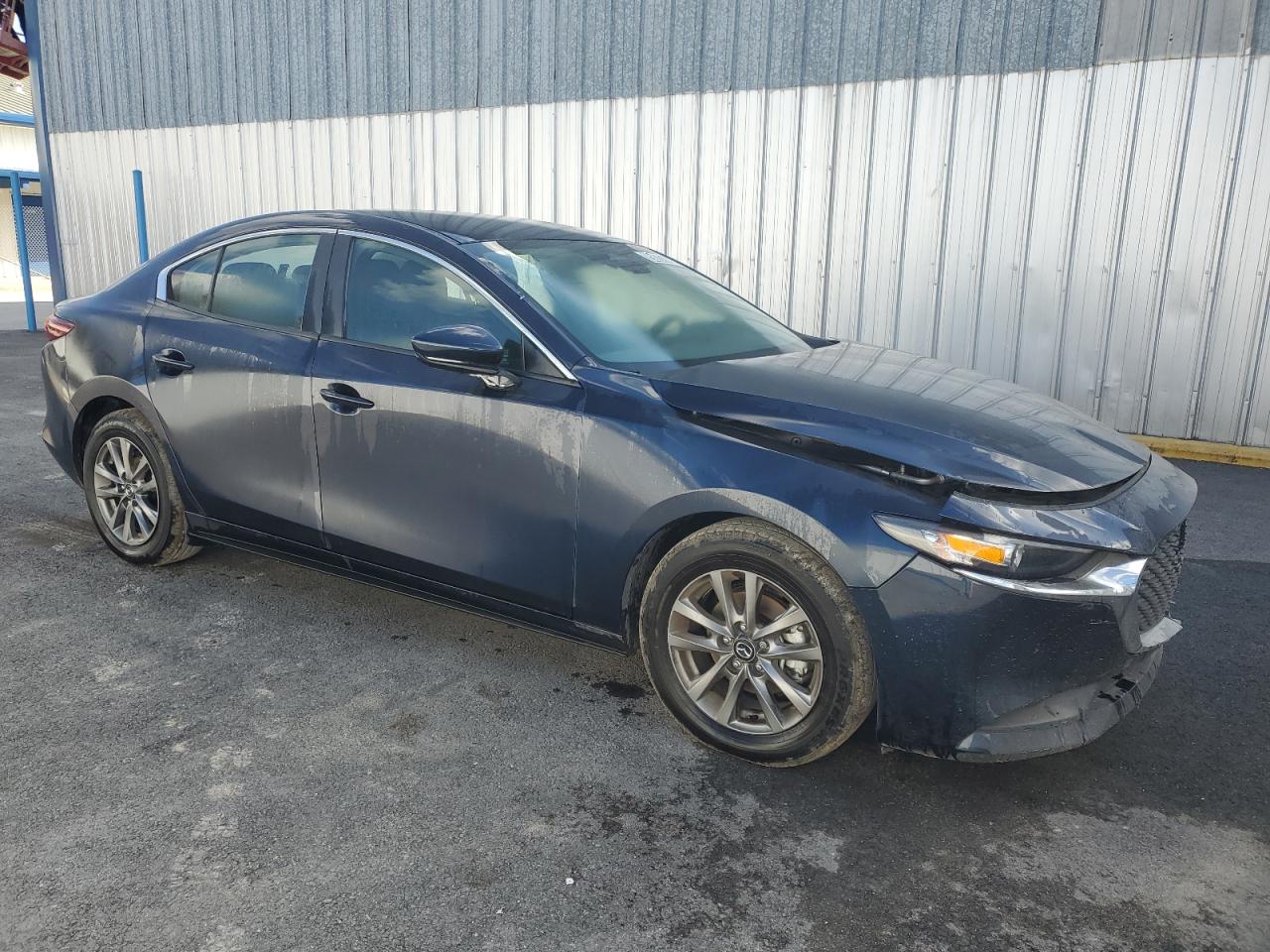 Mazda 3 Image 10