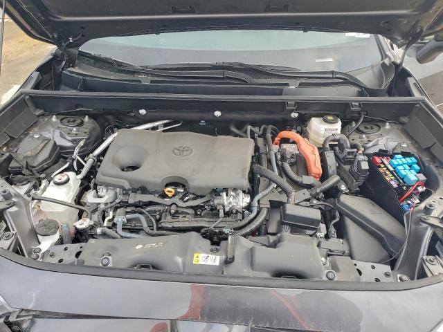 Toyota RAV4 Xse Image 4