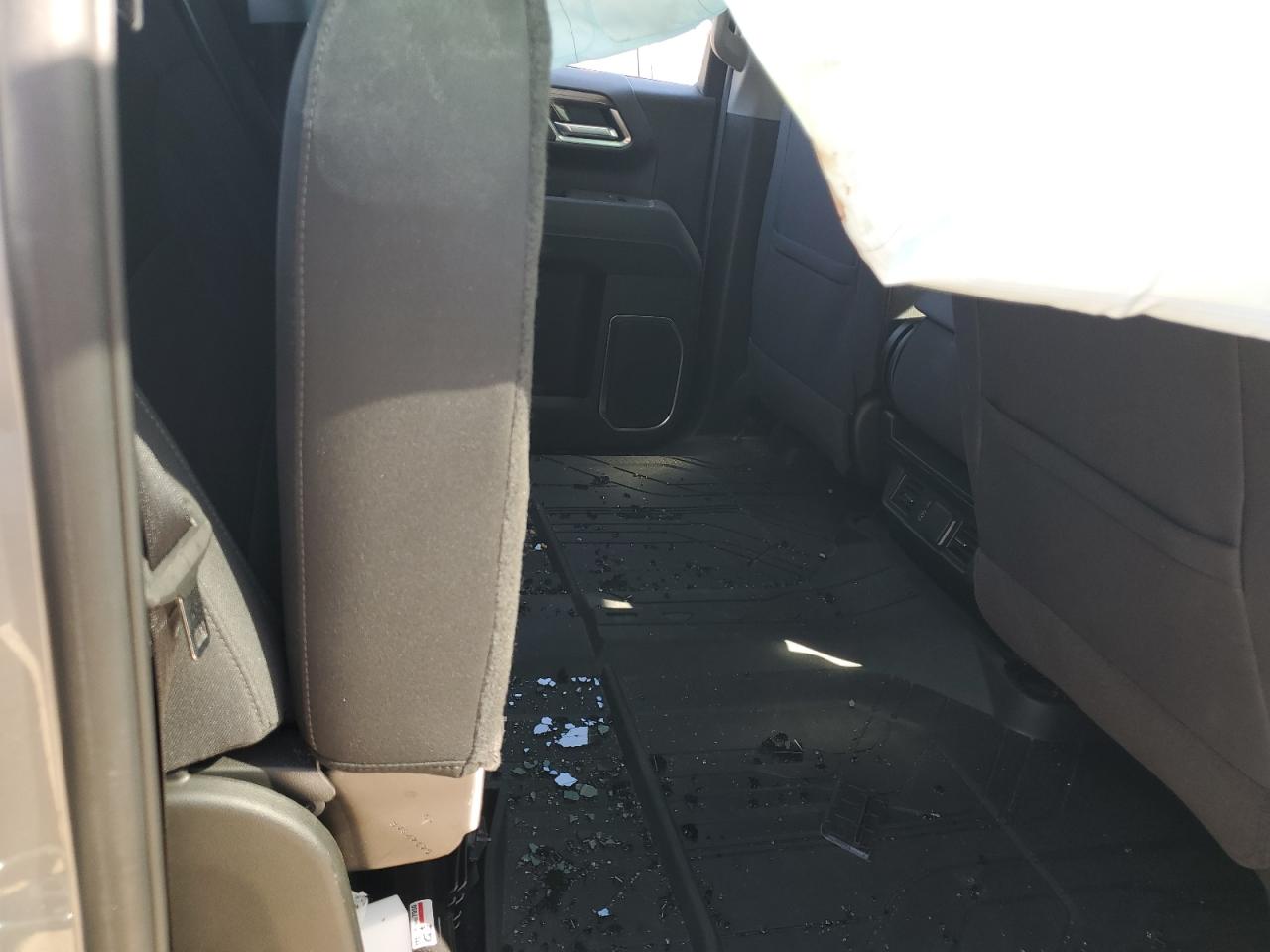 Chevrolet Silverado C1500 Rst Image 10