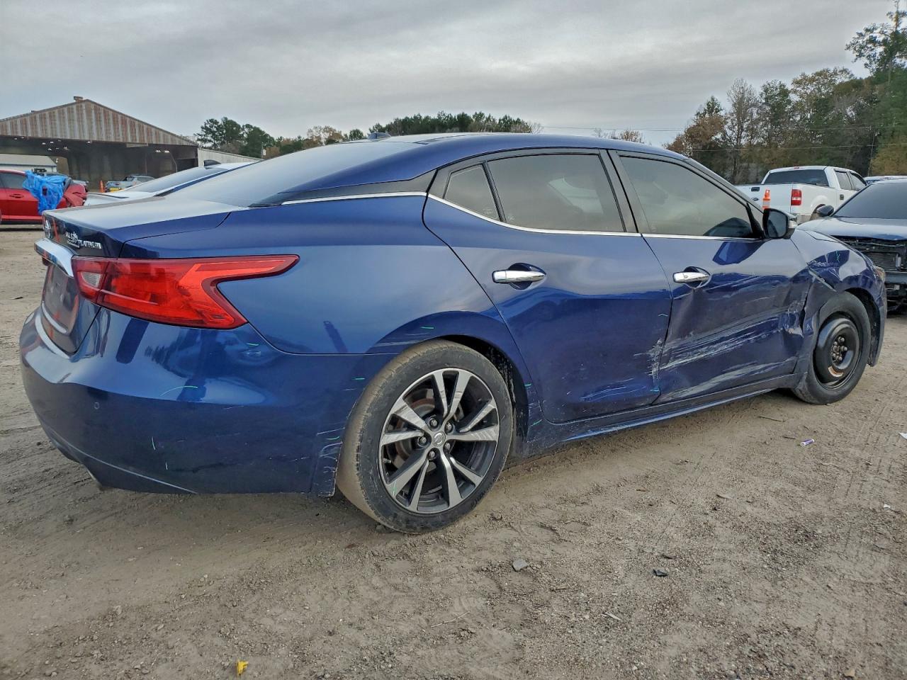 Nissan Maxima 3.5s Image 5