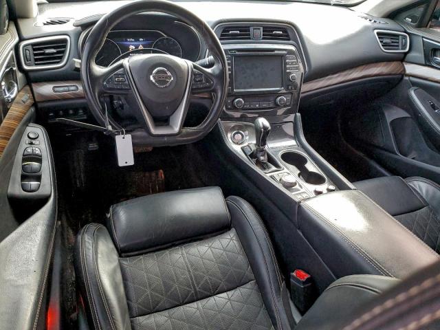 Nissan Maxima 3.5s Image 10