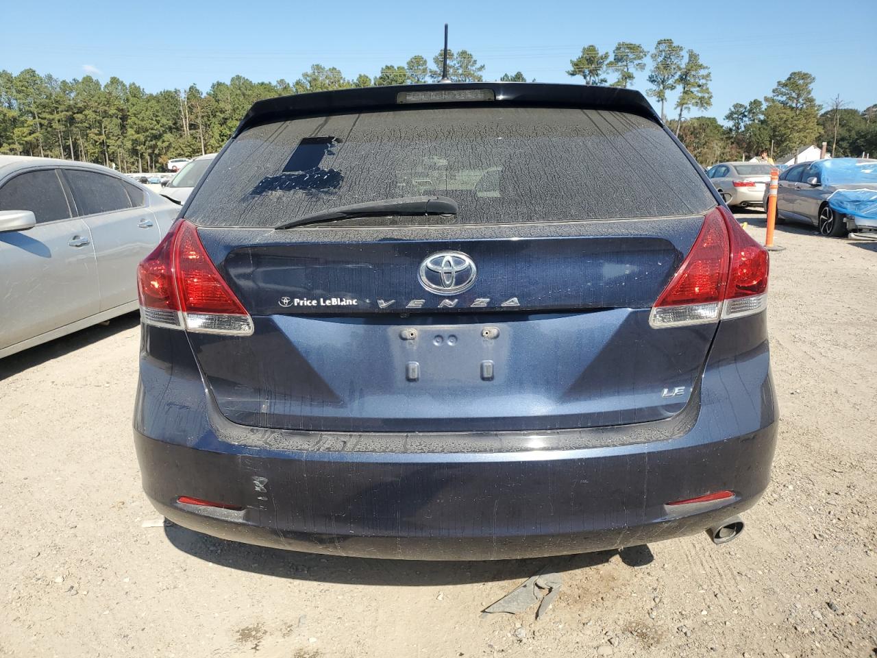 Toyota Venza Le Image 4