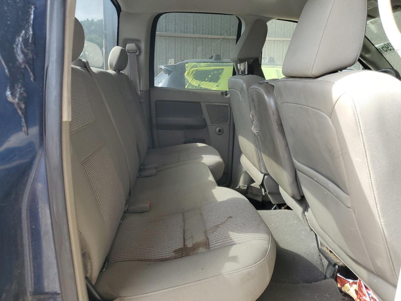 Dodge Ram 1500 St Image 2