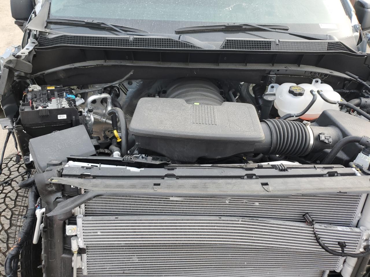 Chevrolet Silverado K1500 Rst Image 12