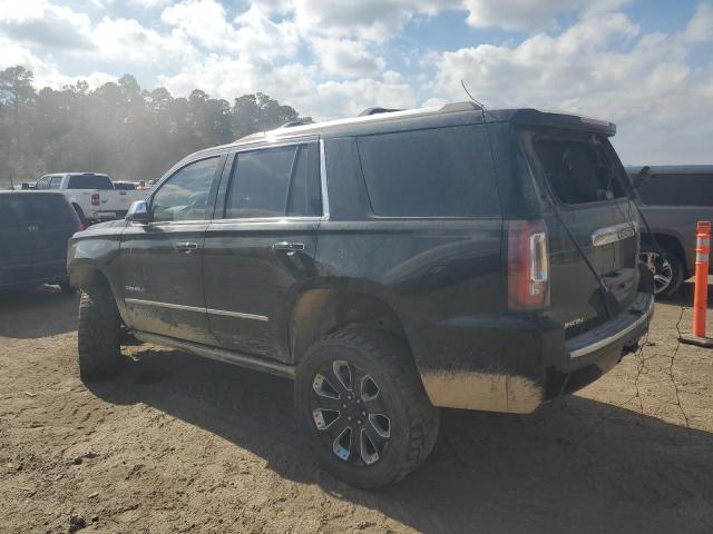 GMC Yukon Denali Image 5