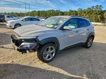  Salvage Hyundai KONA