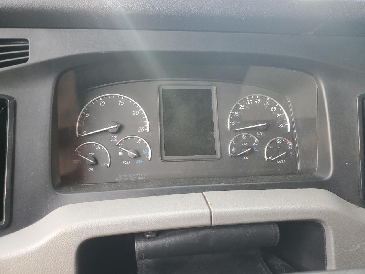 Freightliner Cascadia 1 Image 8