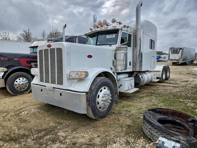Peterbilt 389 Image 8