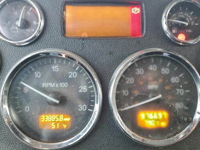 Peterbilt 389 Image 2