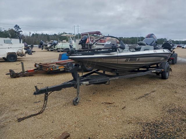 Stratos Boat Image 7