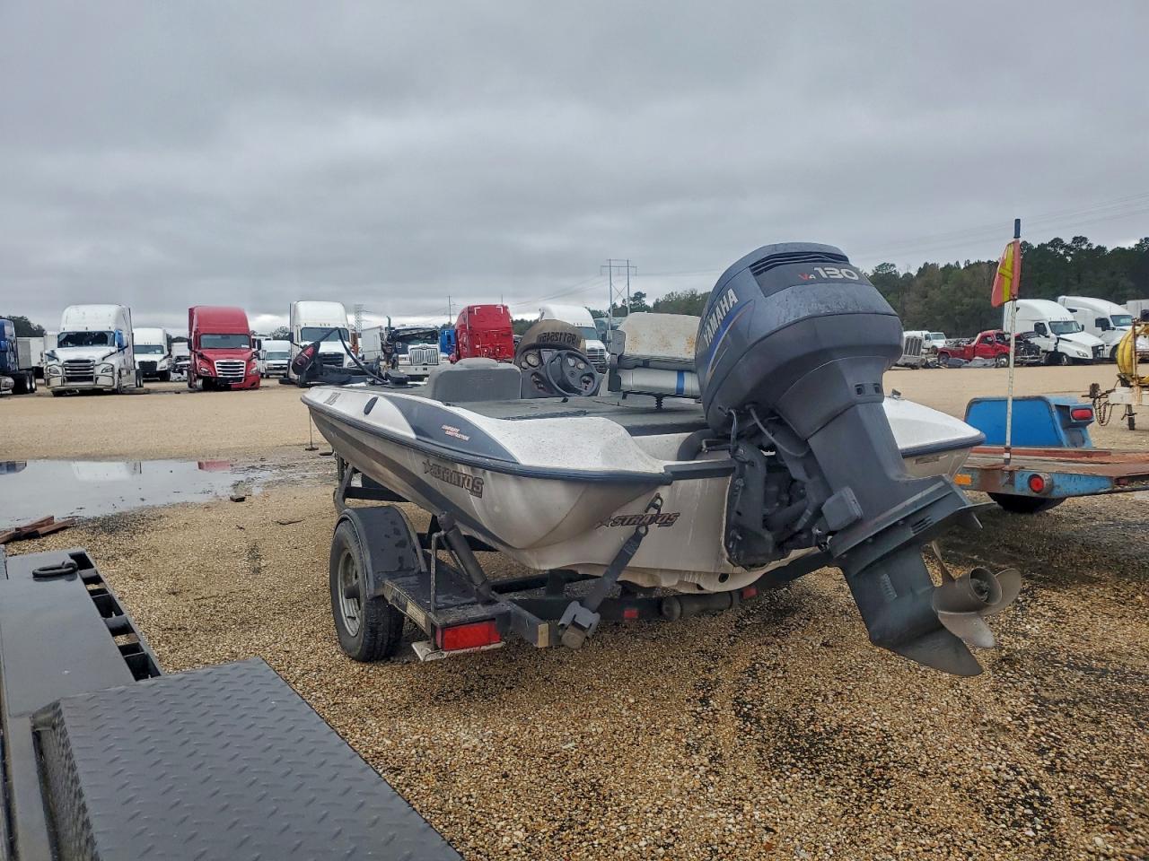 Stratos Boat Image 4