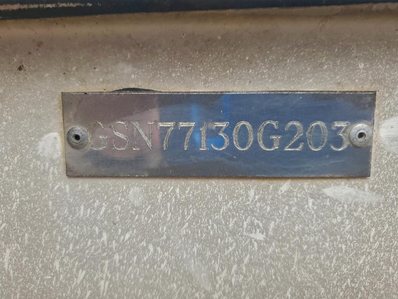 Stratos Boat Image 6