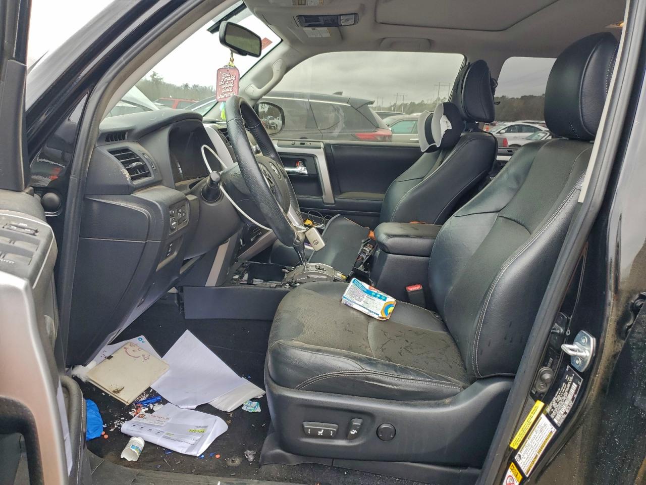 Toyota 4Runner Sr5 Image 8