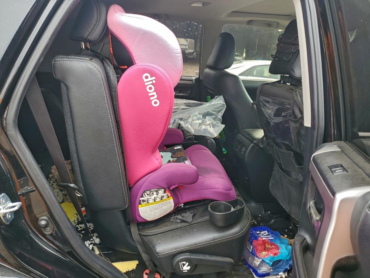 Toyota 4Runner Sr5 Image 3