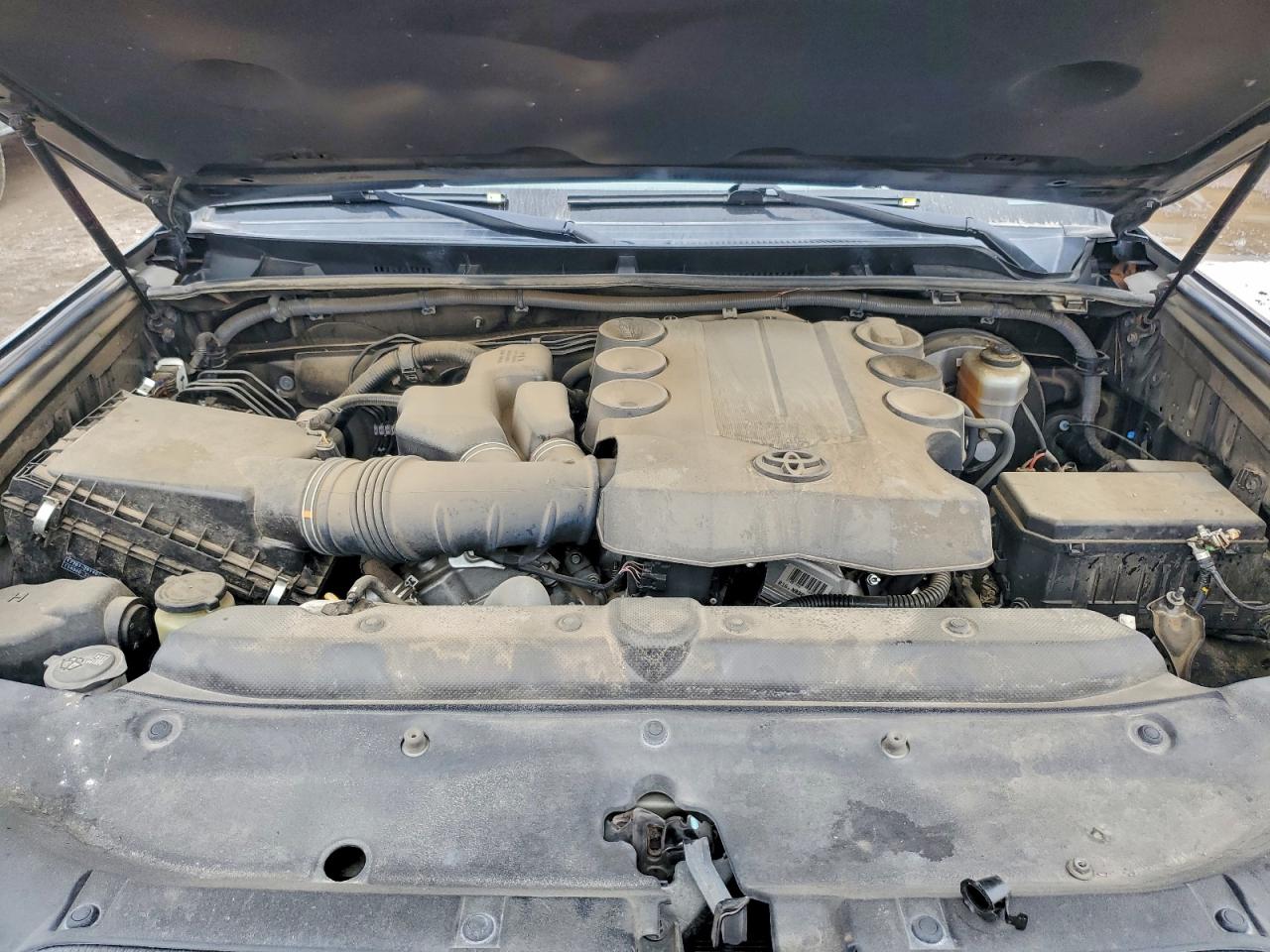 Toyota 4Runner Sr5 Image 6