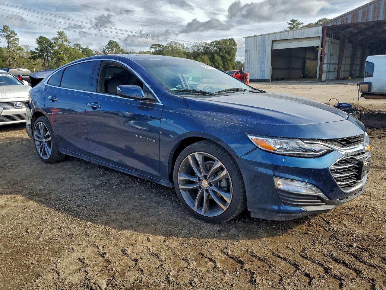 Chevrolet Malibu Premier Image 4