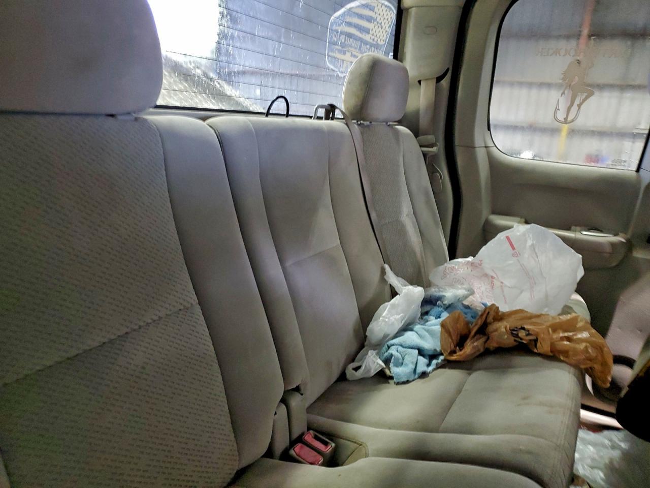 GMC Sierra C2500 Heavy Duty Image 4