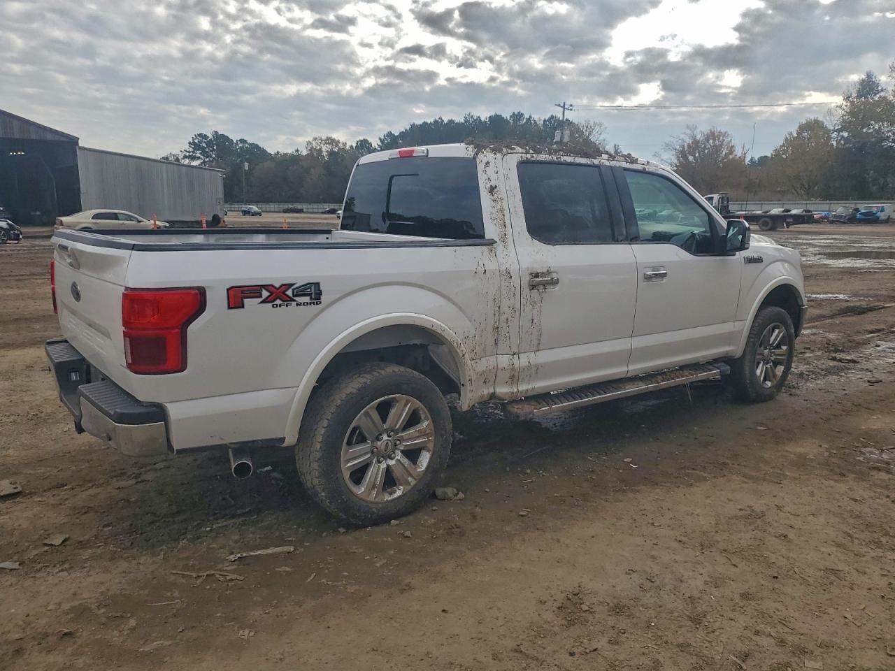 Ford F-150 Supercrew Image 9
