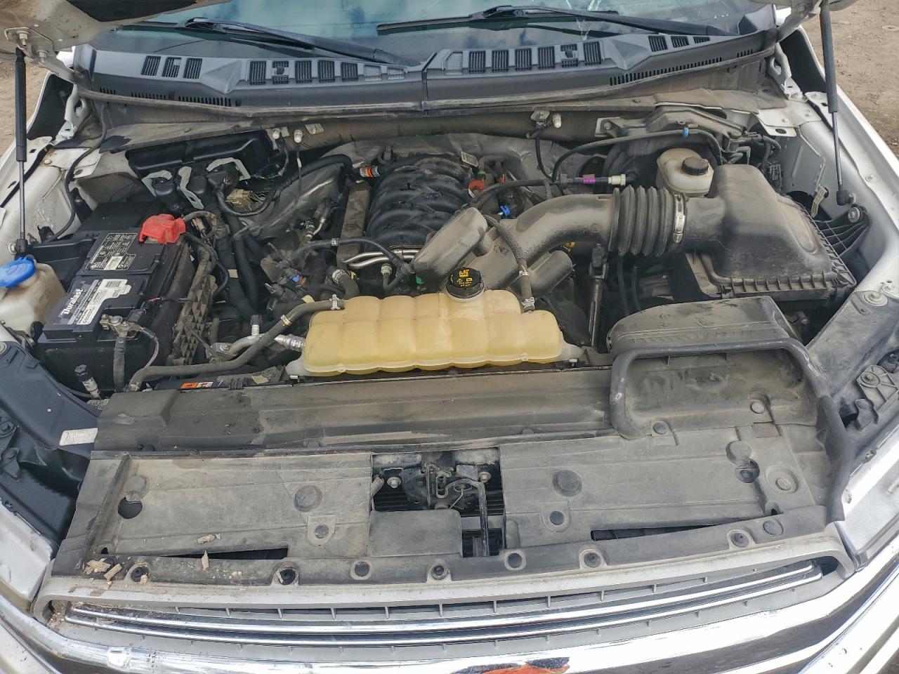 Ford F-150 Supercrew Image 5