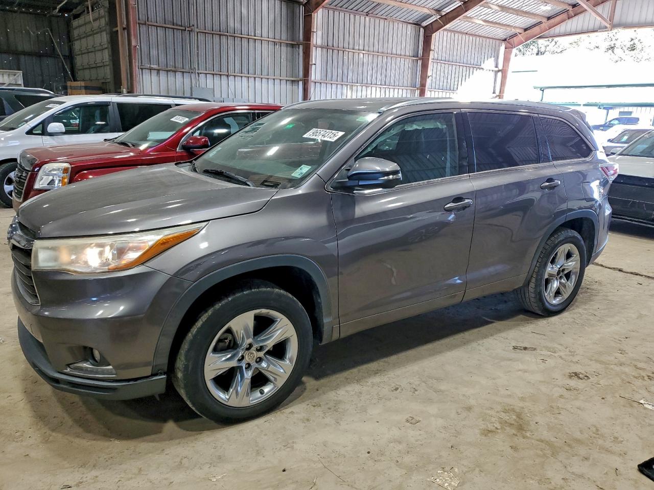 Toyota Highlander Limited Image 1