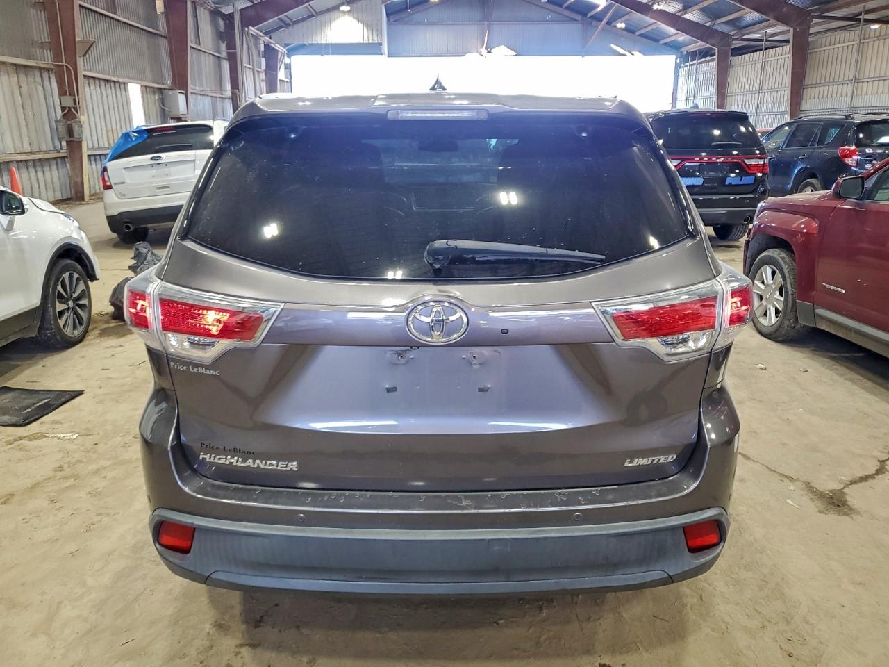 Toyota Highlander Limited Image 3