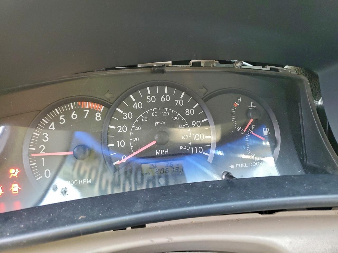 Toyota Corolla Ce Image 11