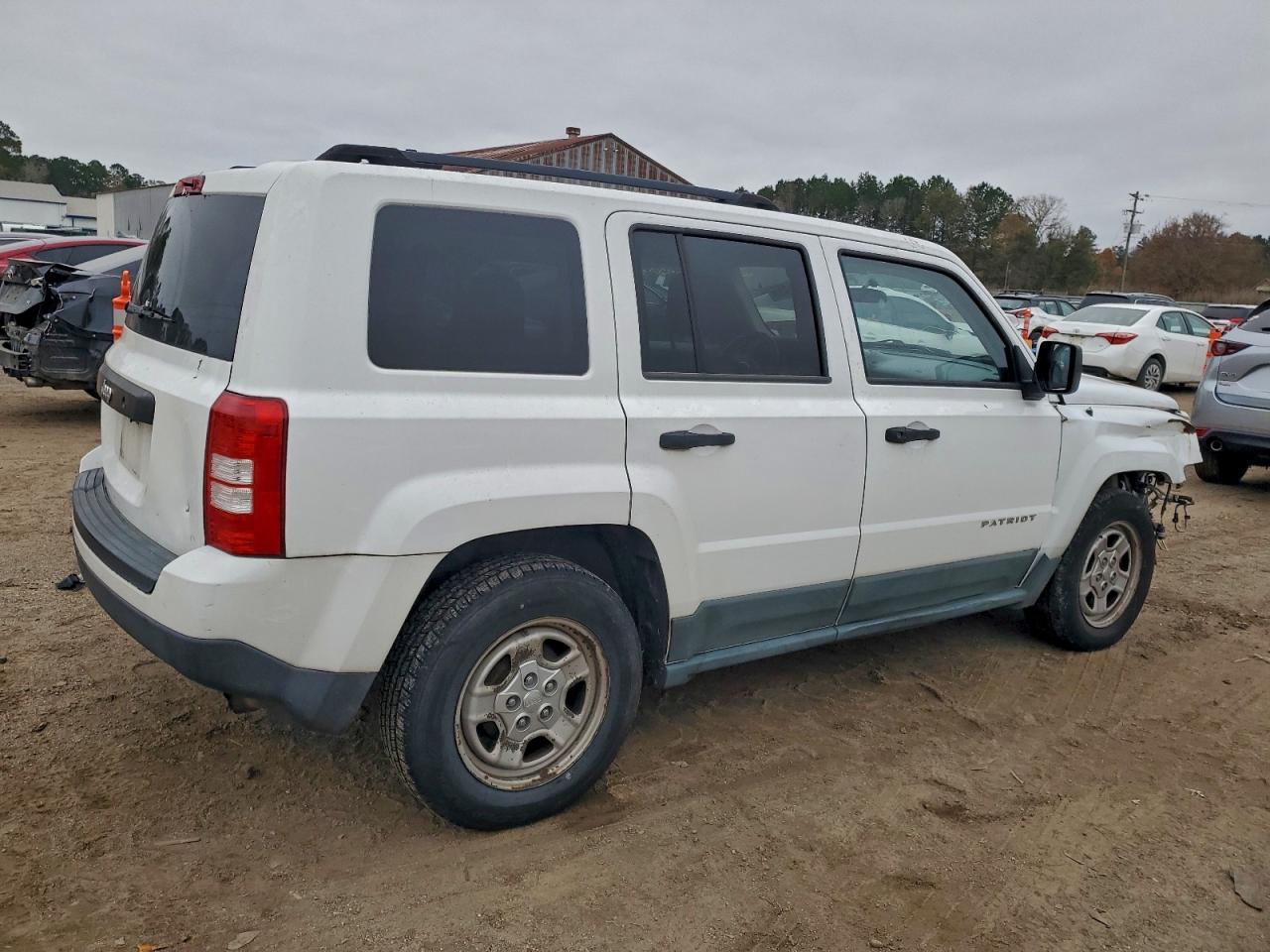 Jeep Patriot Sport Image 12
